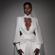 Lace-Edged Keyhole on Bodice