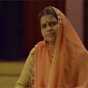 S1.E7: Ladka Tez Hai Lekin..