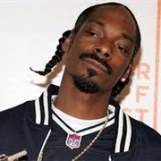 Cordozar Calvin Broadus, Jr. (Snoop Dog)