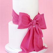 Gumpaste Bow on Cake