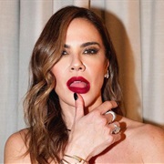 Luciana Gimenez (Demisexual, She/Her)