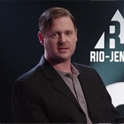 S10.E1: 'Pacific Rim Uprising' & 'Sherlock Gnomes'