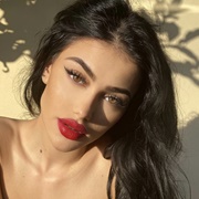 Mika Nikolaou 🇨🇾