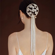 Pearl Bun Cover With Dangling Decor