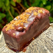 Key Lime Pie Cake Bars