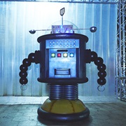 Give and Take (S11 E3)