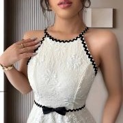 Rickrack Trim on Wedding Dress