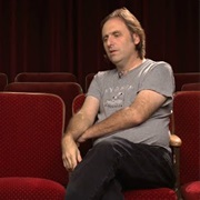 S6.E8: 'Get Hard' and 'Home'