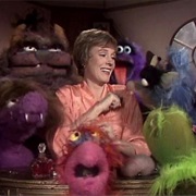 S2.E17: Julie Andrews