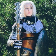 S1.E7: The Throne Room