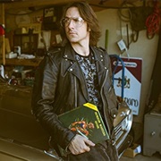 S2.E12: Midnight Espionage