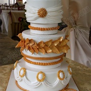 Grecian Style Cake Design