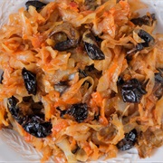 Stewed Cabbage With Prunes and Carrots