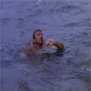 Magnum, P.I.: "Home From the Sea" (S4,E1)