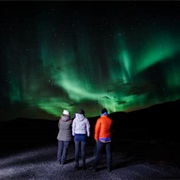 Take a Northern Lights Tour Iceland