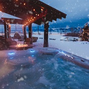 Used an Outdoor Hottub in the Winter
