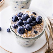 Oat, Blueberry, and White Honey Yogurt Bowl