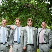 Groomsmen, Same Suits but Different Ties