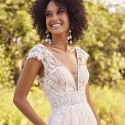 Lace Cap Sleeves on Wedding Dress
