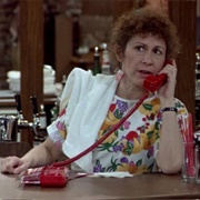 S7.E15: Don't Paint Your Chickens