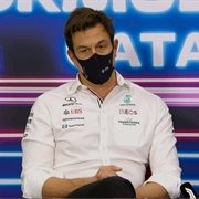 S4.E9: Gloves Are Off