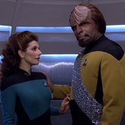 S7.E18: Eye of the Beholder