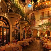 Been Over 900 Restaurant