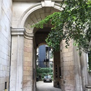 Remains of the Old London Bridge