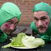 S19.E9: Getaway Sticks