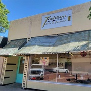 Traditions Soda & Sandwich Shop