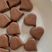 Milka Strawberry Hearts