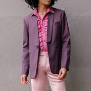 Popped Shirt Collar With Jacket