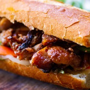 Bánh Mì Gà Nướng