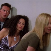 S10.E1: The One After Joey and Rachel Kiss