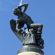 Fountain of the Fallen Angel, Madrid