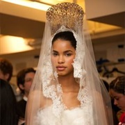 Mantilla Comb With Veil