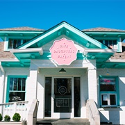 Five Daughters Bakery