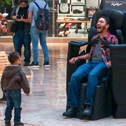 S7.E12: Bull Shiatsu