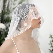 Blusher Veil Over Top Half of Face Only