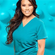 Sandra Lee (Dr. Pimple Popper)