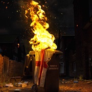 Hot Milk - Corporation P.O.P