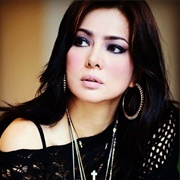 Alice Dixson