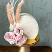 Top Forward (Sideways) Wedding Cake