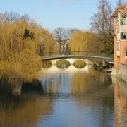Garret Hostel Bridge