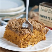 Pumpkin Spice Crumb Cake