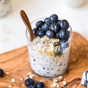 Oat and Blueberry Yogurt Bowl
