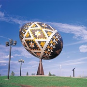 See a World's Biggest Item