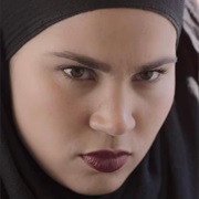 S4.E1: Du Hater Å Henge Med Oss