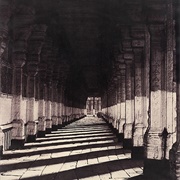 Aisle on the South Side of the Puthu Mundapum, From the Western Portico (Linnaeus Tripe)