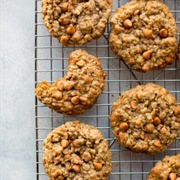 Soft & Chewy Oatmeal Scotchies